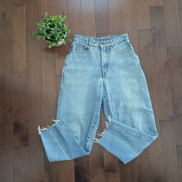 LIGHT WASH RAW CUT VINTAGE JEANS - Picture 1 of 4